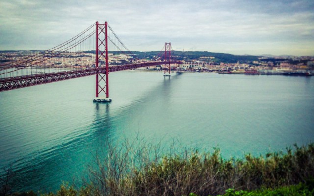 Transport brug over water in Portugal
